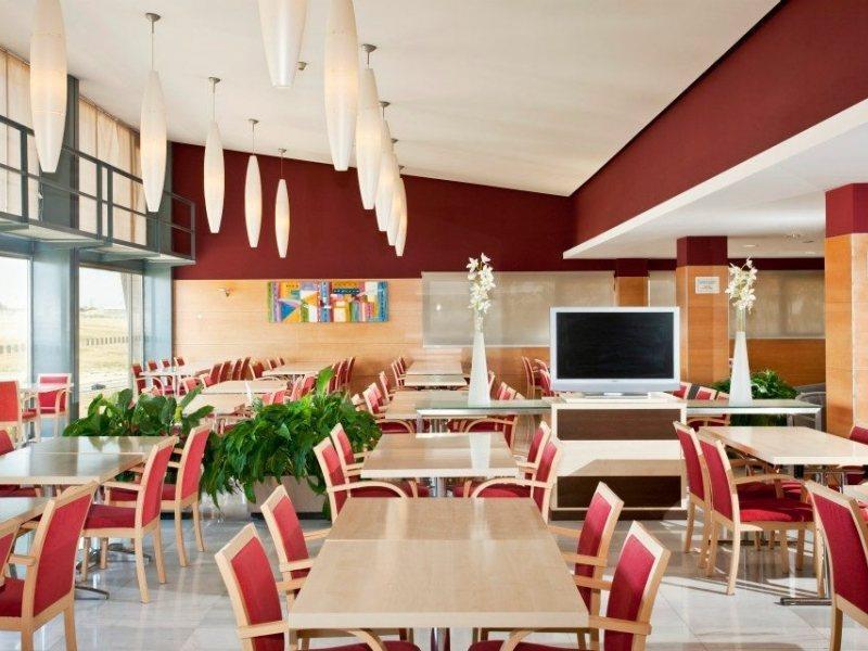 Hotel Holiday Inn Express Madrid-Rivas By Ihg Exterior photo